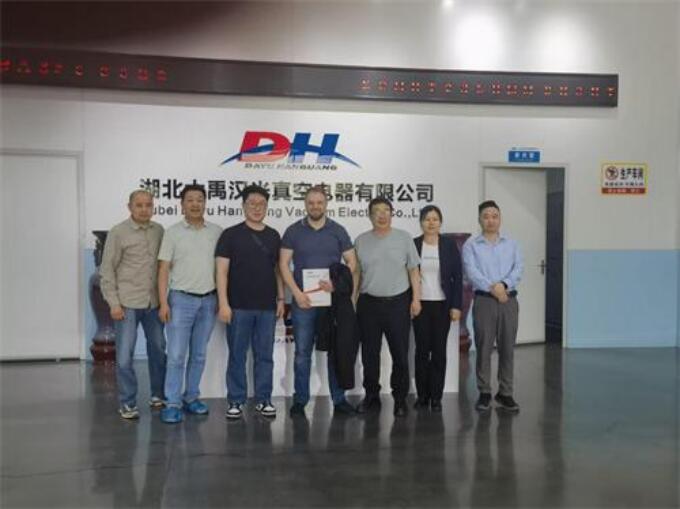 Delegation from a Renowned Russian Enterprise Visits Our Factory
